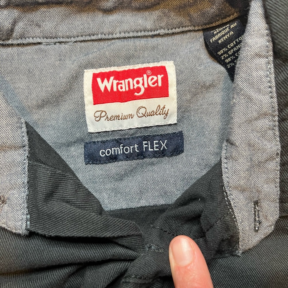 Wrangler Premium Quality Comfort Flex Button Down Shirt Men’s‎ Medium - Picture 4 of 6